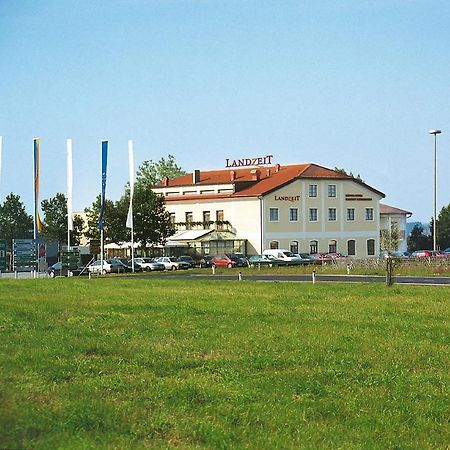 Landzeit Motor-Hotel St. Valentin Экстерьер фото